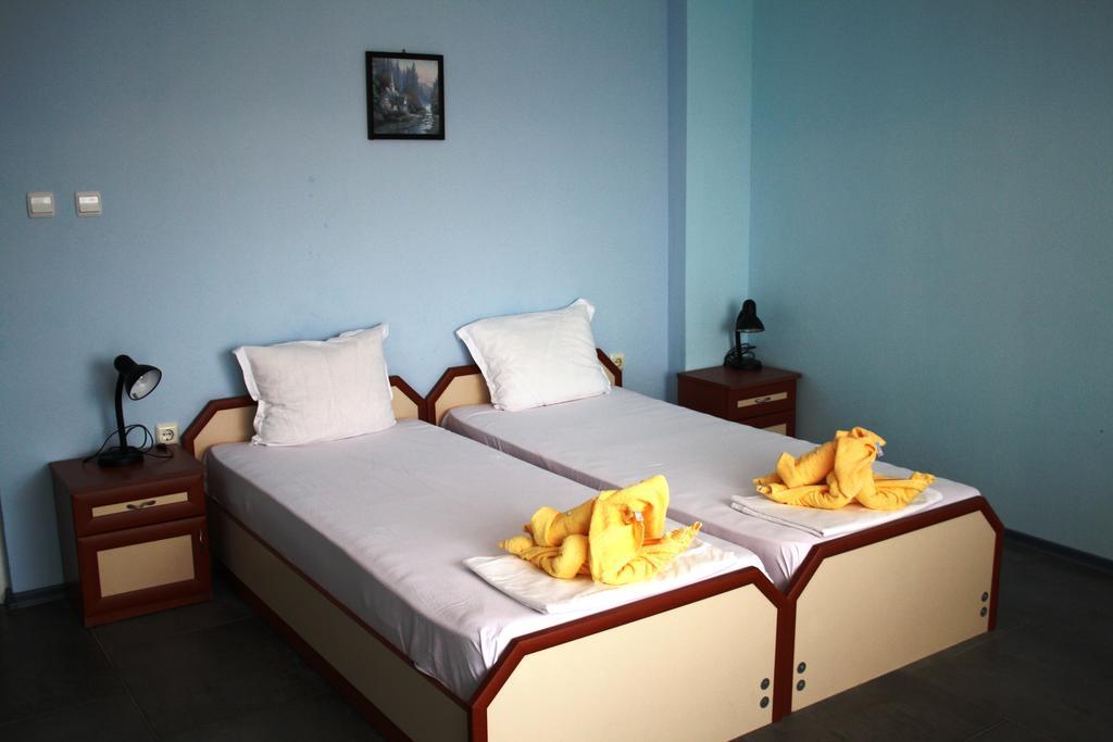 Zoya Guest House Ravda Quarto foto