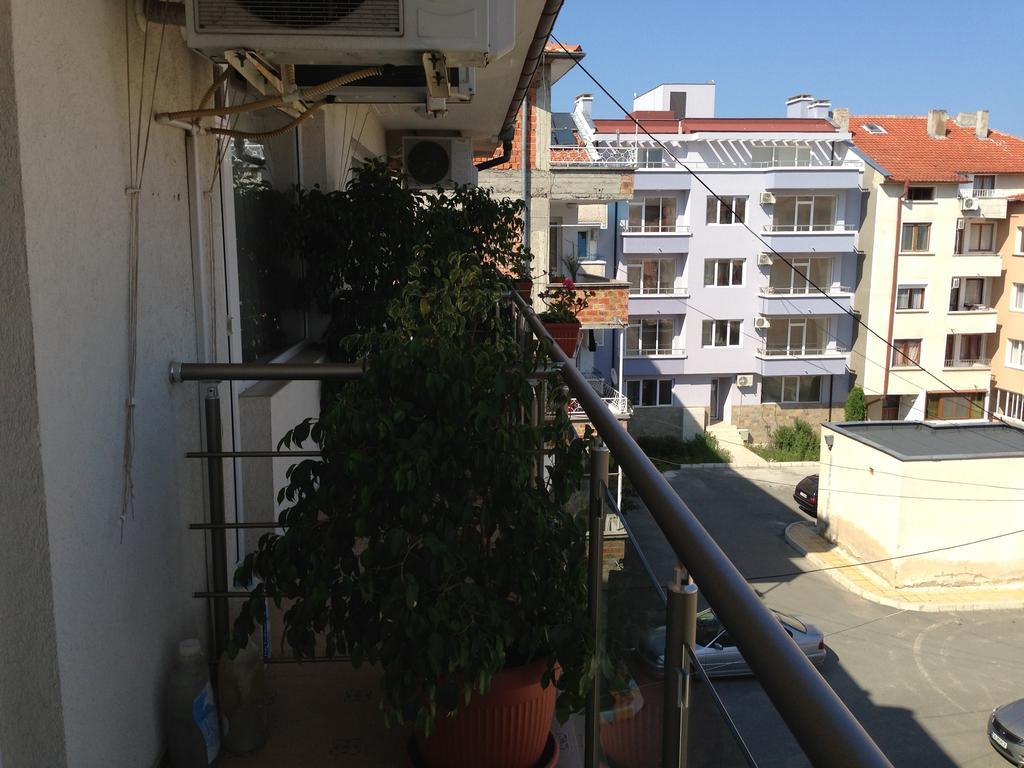 Zoya Guest House Ravda Exterior foto
