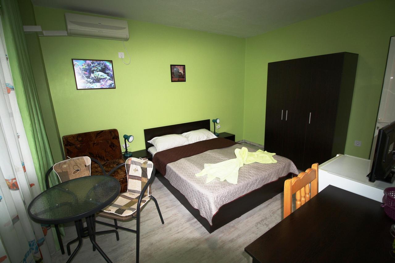 Zoya Guest House Ravda Exterior foto